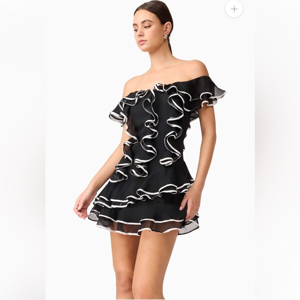 ELLIATT Melissa Tiered Mini Dress in Black NWT